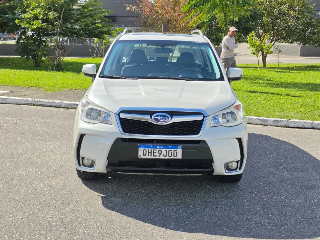 Forester XT 2.0 16V 4x4 Turbo Automática 2015 - Imagem 2