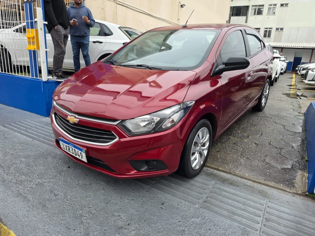 Onix Hatch LT 1.4 Completo Manual 2017