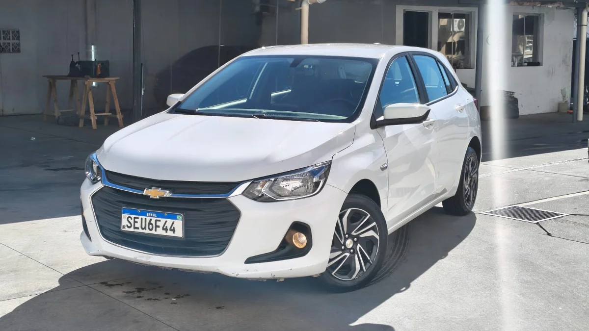 Onix Hatch LT2 1.0 Completo 2024 - Imagem 4