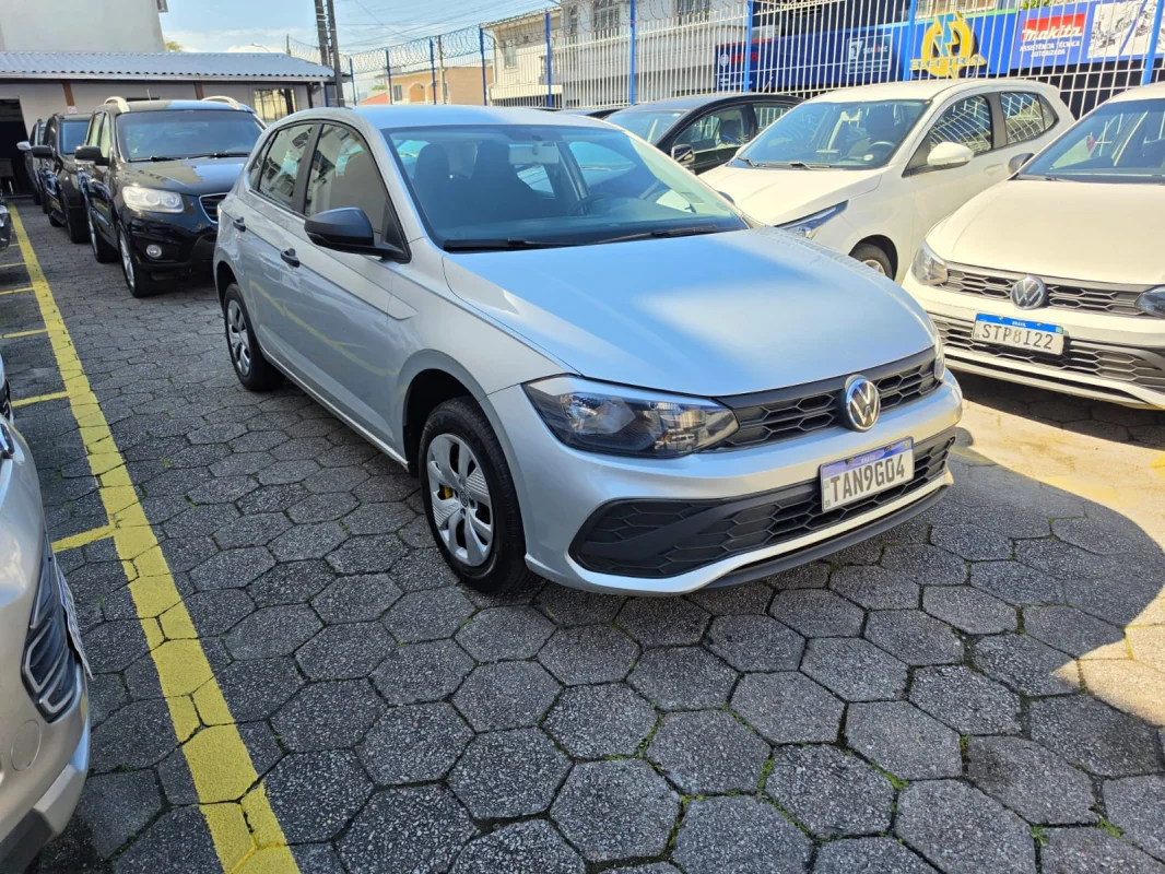 Polo Track 1.0 Flex 12V 5p ROBUST 2025