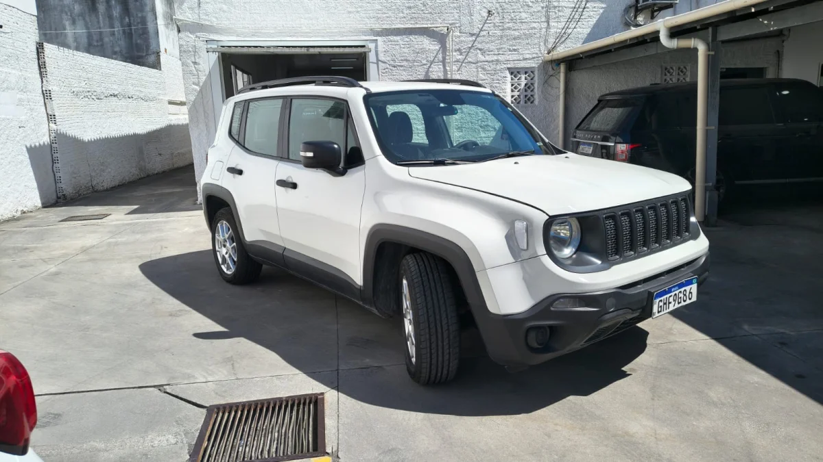 RENEGADE SPORT AT 2021