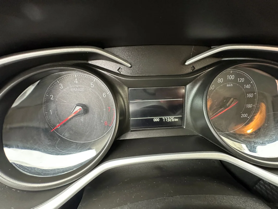 ONIX SEDAN Plus LT 1.0 12V Flex 2022 - Imagem 8