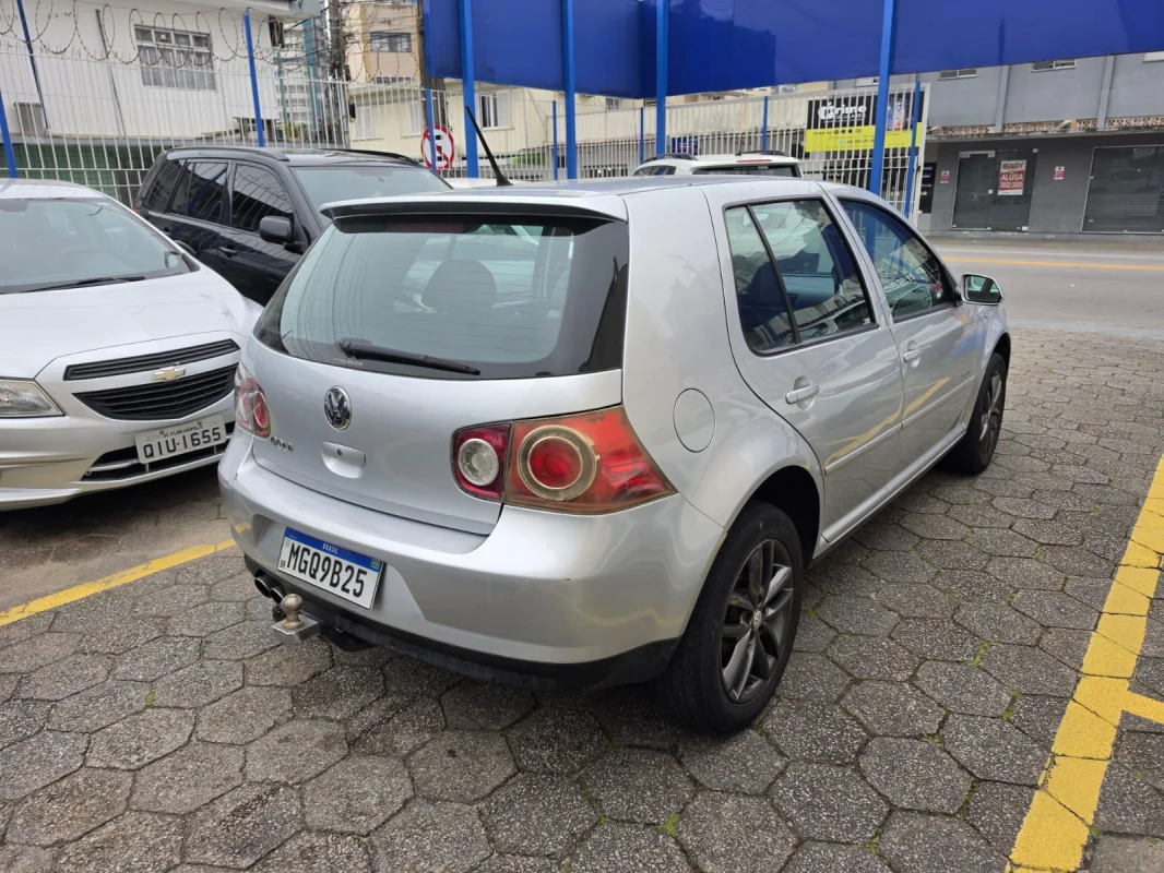 Golf Sportline 1.6 Mi Total Flex 8V 4p 2010 - Imagem 2