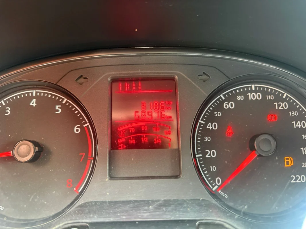 Voyage 1.0 Mec. Completo 2023 - Imagem 11