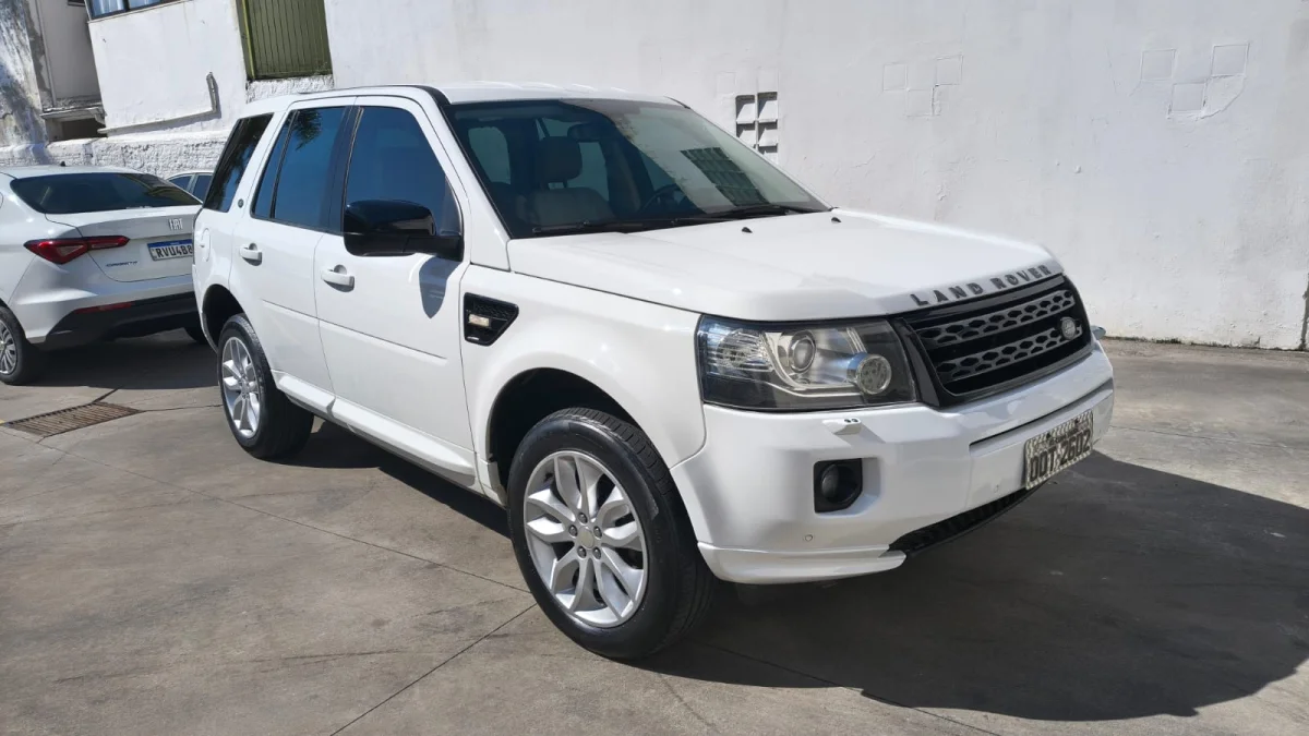 LR FREELANDER2 SD4 SE 2015