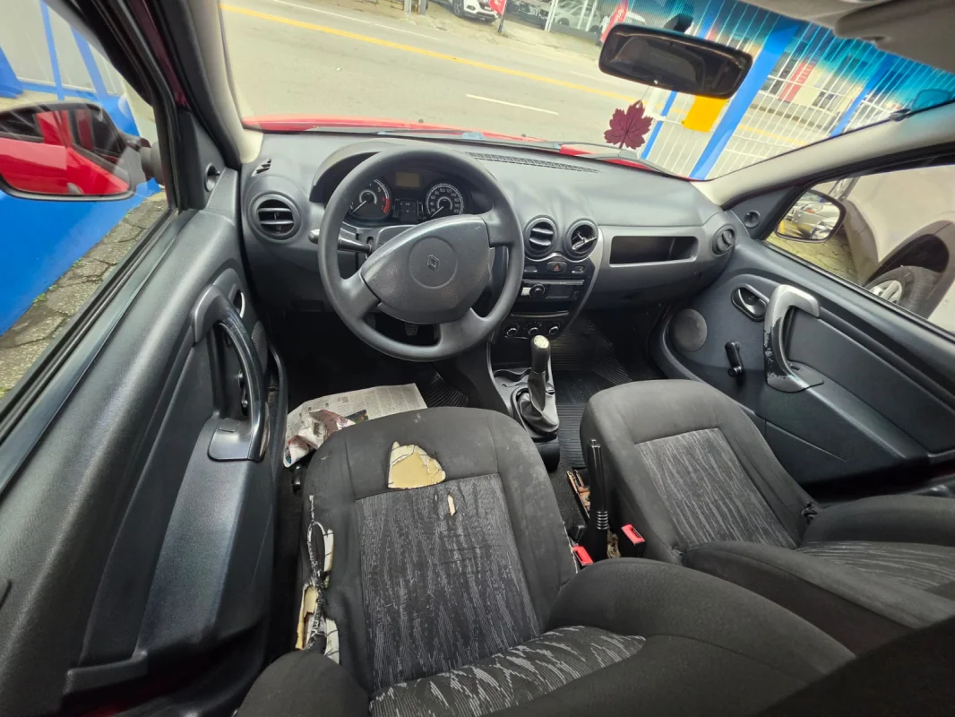 Sandero 1.0 c/ DIREÇÃO HIDRÁULICA MANUAL 2013 - Imagem 5