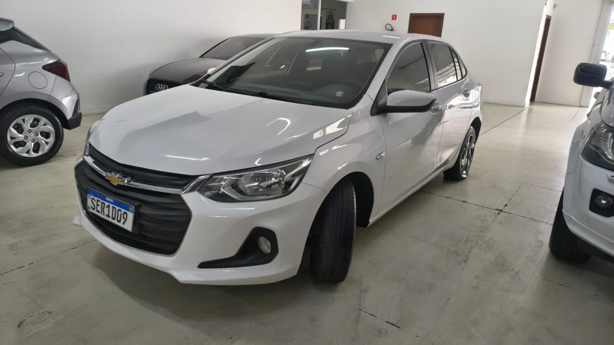 Onix Hatch LT2 1.0 Completo 2024 - Imagem 3