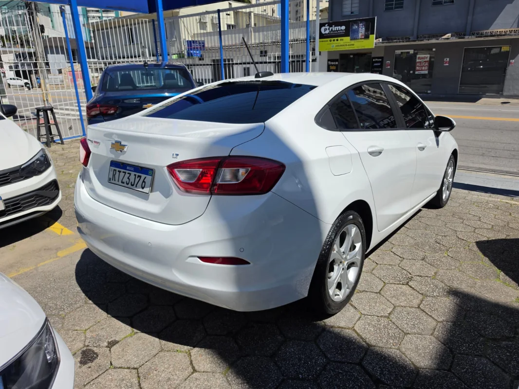 Cruze LT 1.4 TURBO Automático 2022 - Imagem 4