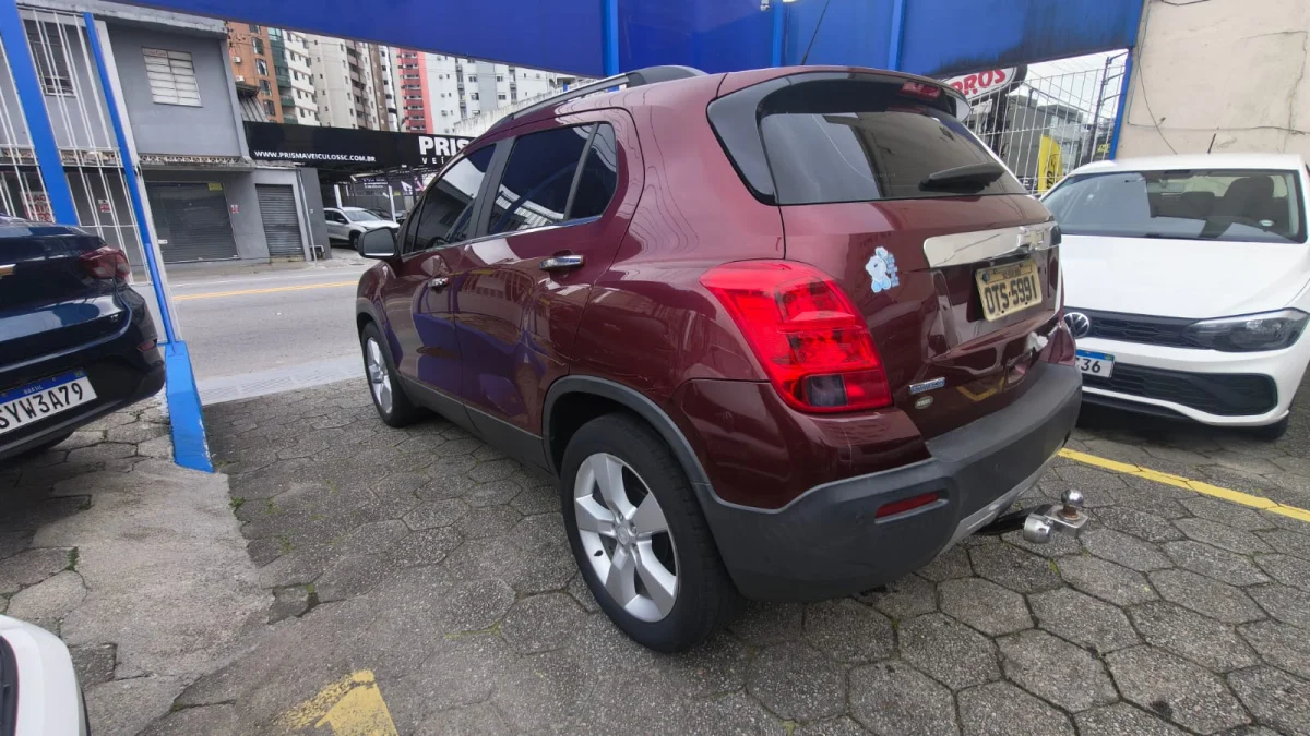 Tracker LTZ 1.8 4X2 Completo AUTOMÁTICA 2014 - Imagem 2