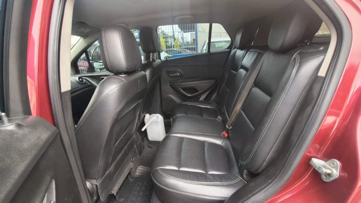 Tracker LTZ 1.8 4X2 Completo AUTOMÁTICA 2014 - Imagem 8