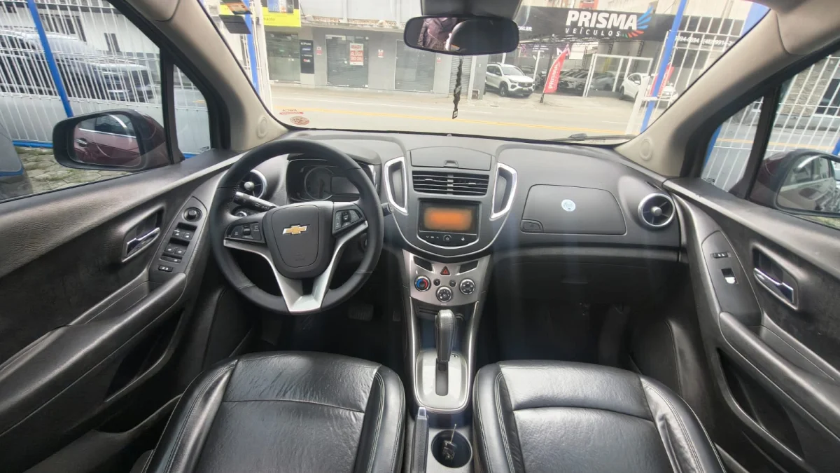 Tracker LTZ 1.8 4X2 Completo AUTOMÁTICA 2014 - Imagem 7