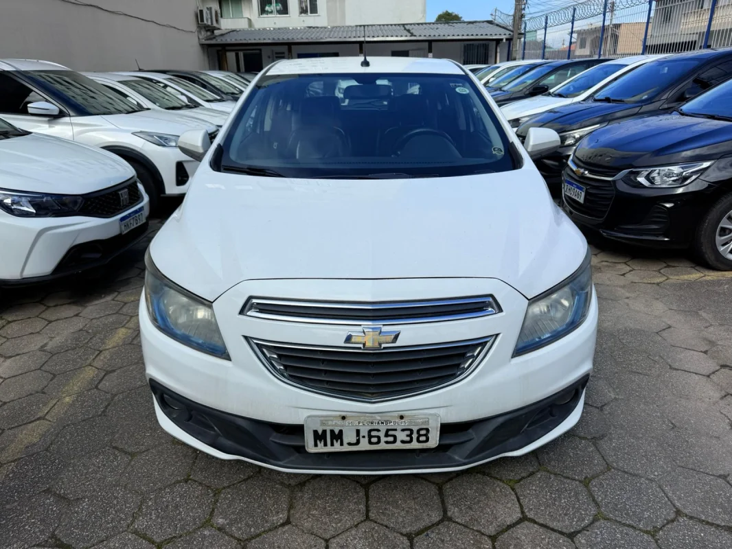Onix LTZ 1.4 AUT 2015 - Imagem 2