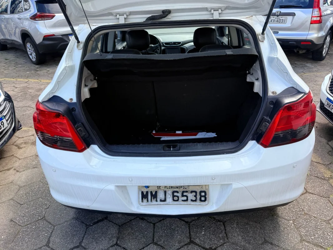 Onix LTZ 1.4 AUT 2015 - Imagem 11