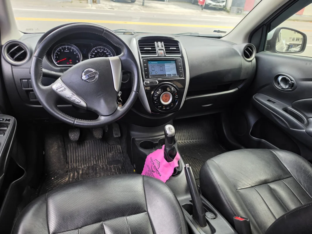 Versa 1.6 Mecânico SL 2018 - Imagem 5