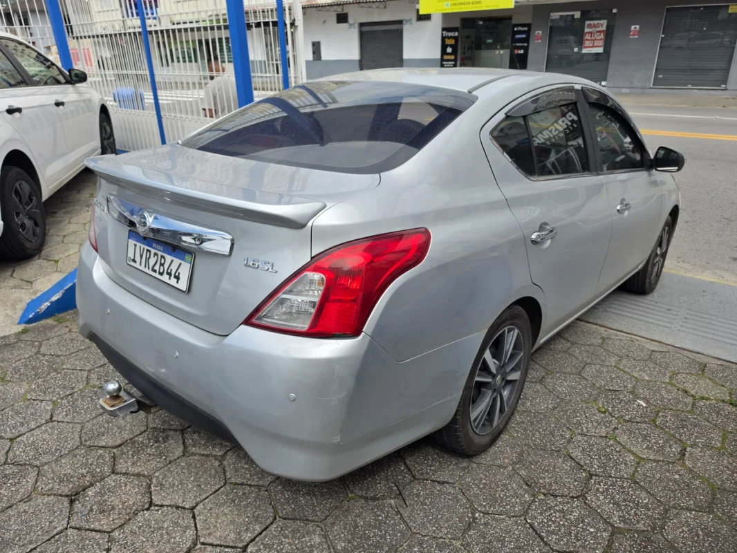 Versa 1.6 Mecânico SL 2018 - Imagem 2