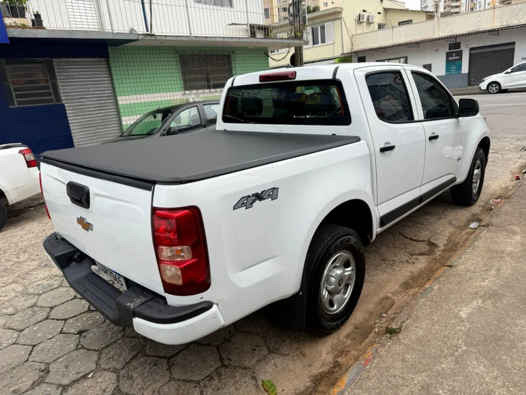 S10 Pick Up LS 2.8 Mec. TDI CD 4x4 Diesel 2023 - Imagem 6