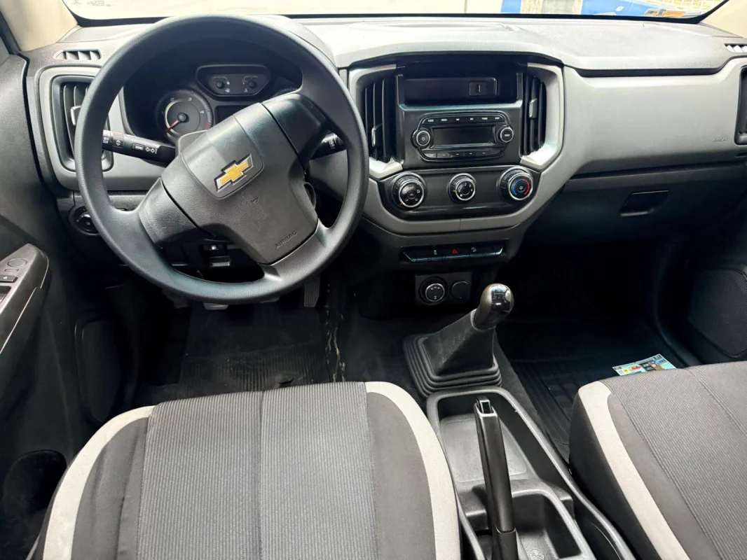 S10 Pick Up LS 2.8 Mec. TDI CD 4x4 Diesel 2023 - Imagem 7