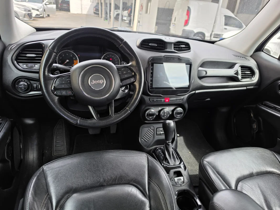 RENEGADE LIMITED 1.8 Automática 2018 - Imagem 5