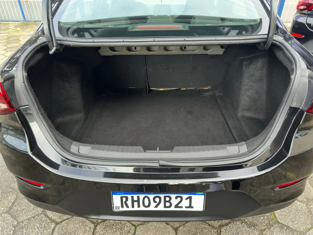 ONIX SEDAN Plus LT 1.0 12V Flex 2022 - Imagem 12