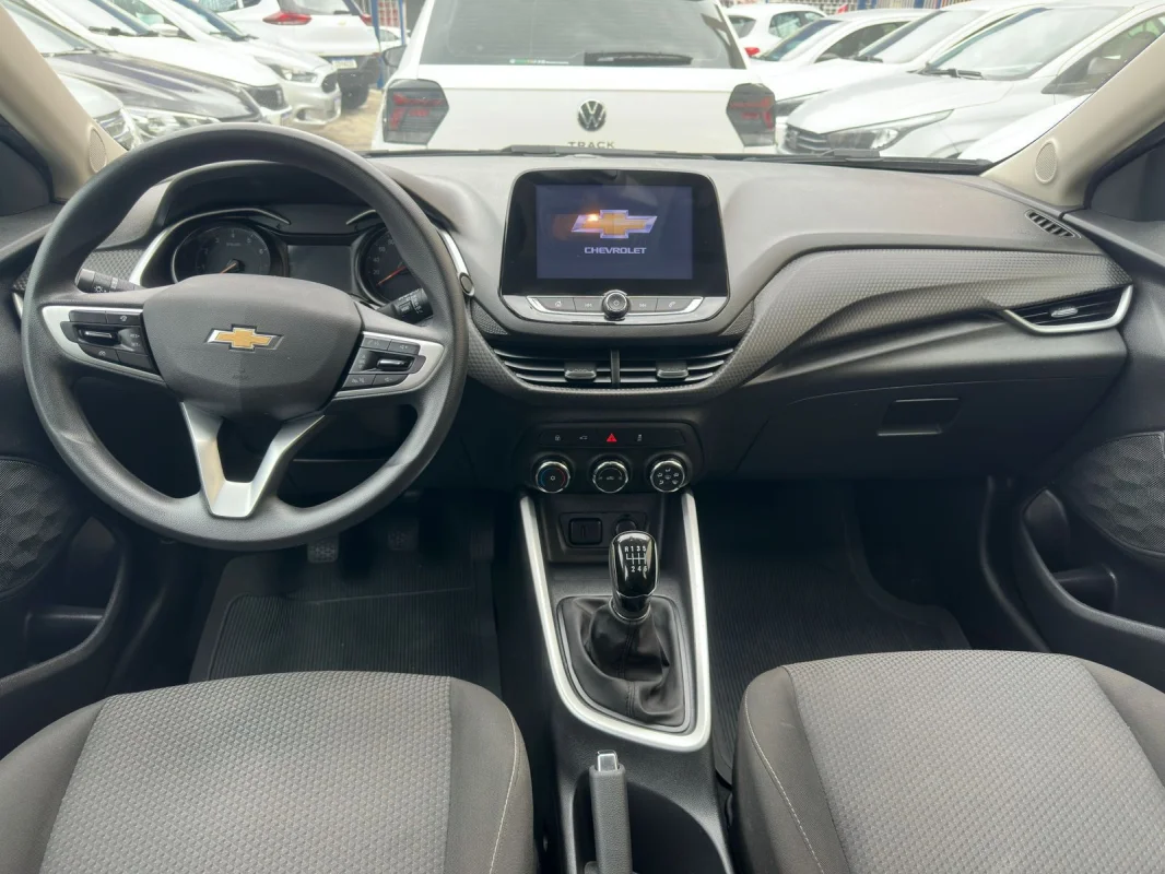 Onix Hatch LT2 1.0 Mec. Completo 2024 - Imagem 7