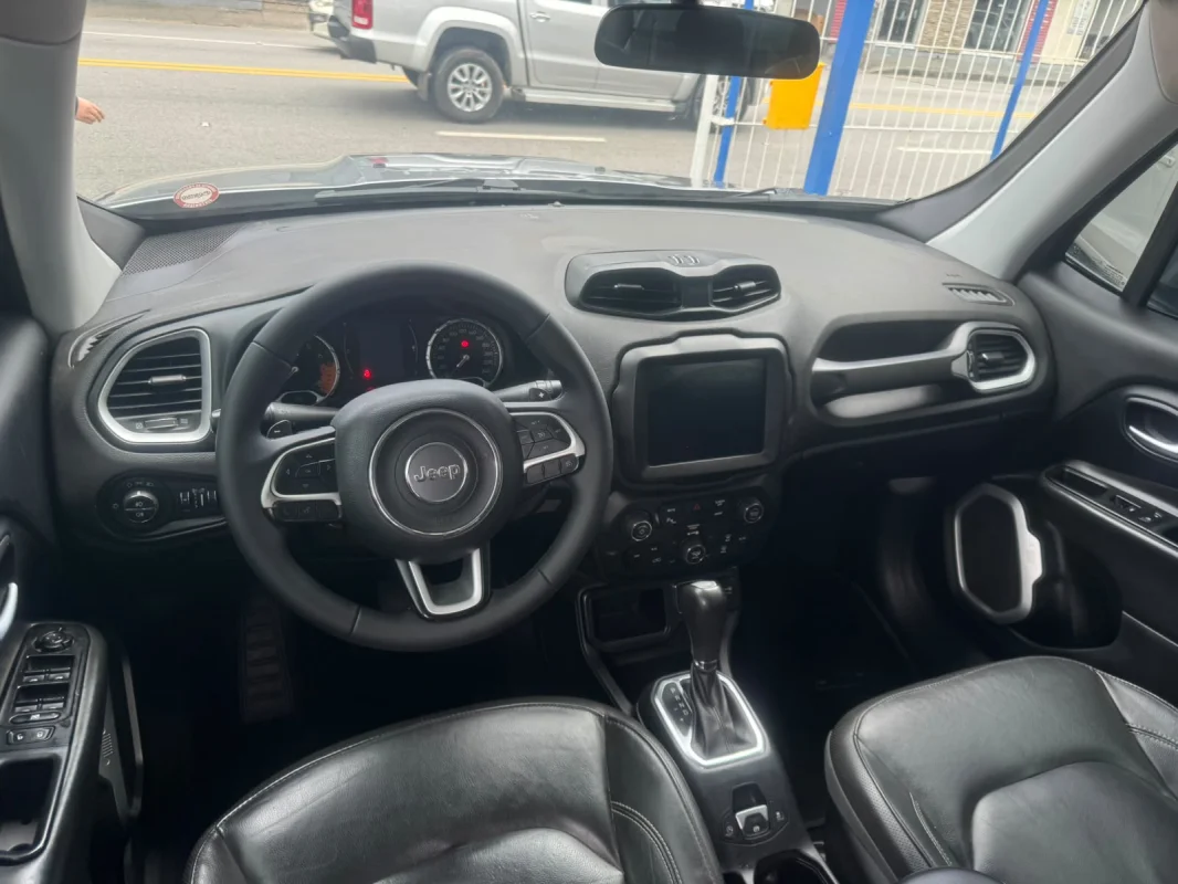 Renegade longitude 1.8 4x2 Completo AUTOMÁTICO 2021 - Imagem 6