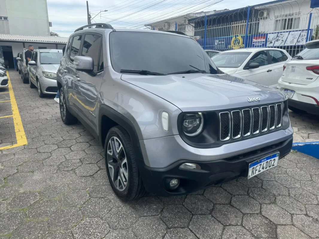 Renegade longitude 1.8 4x2 Completo AUTOMÁTICO 2021