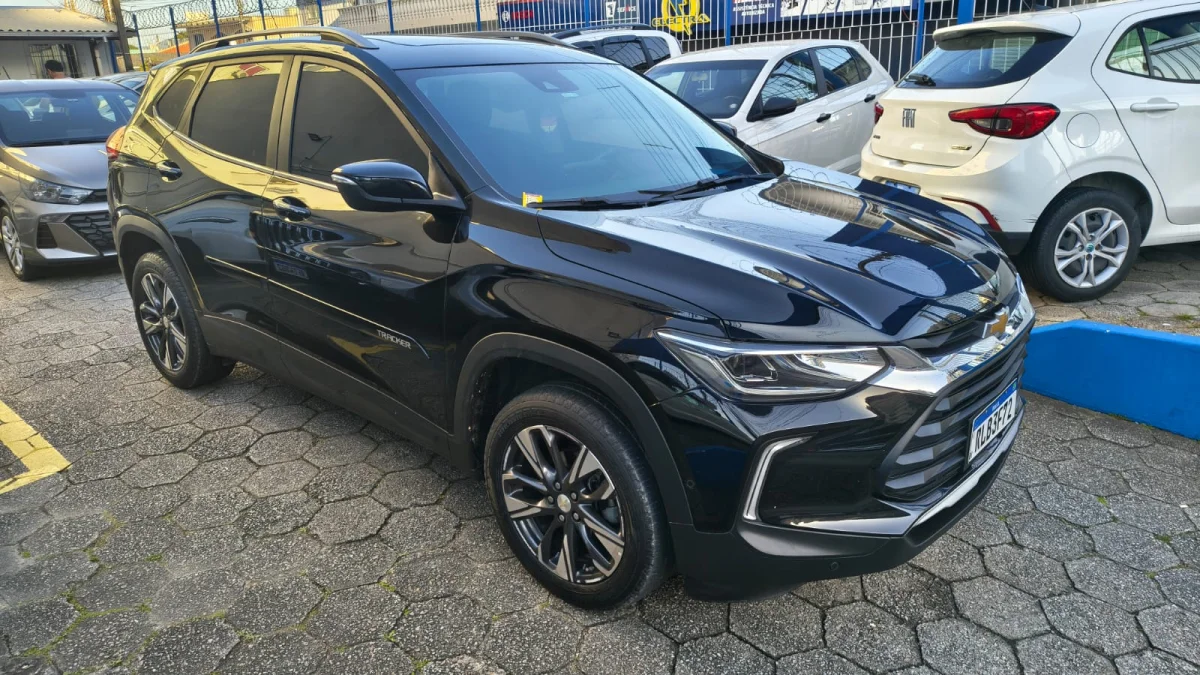 TRACKER 12T A PR 2021