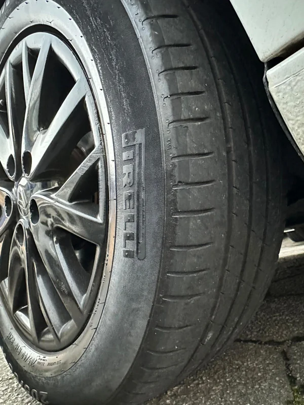 FLUENCE Dynamic Plus 2.0 16V FLEX Automático 2016 com GNV - Imagem 14