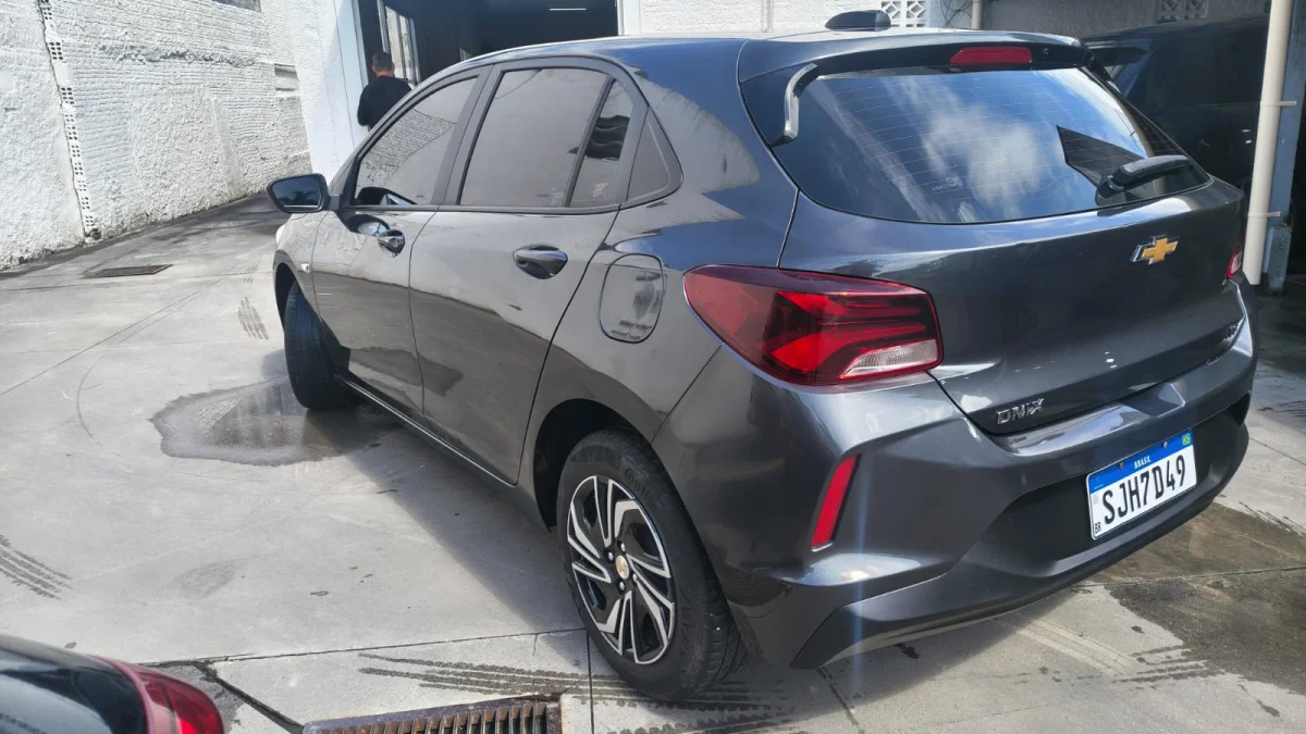 ONIX 1.0 LT2Completo 2025 - Imagem 3