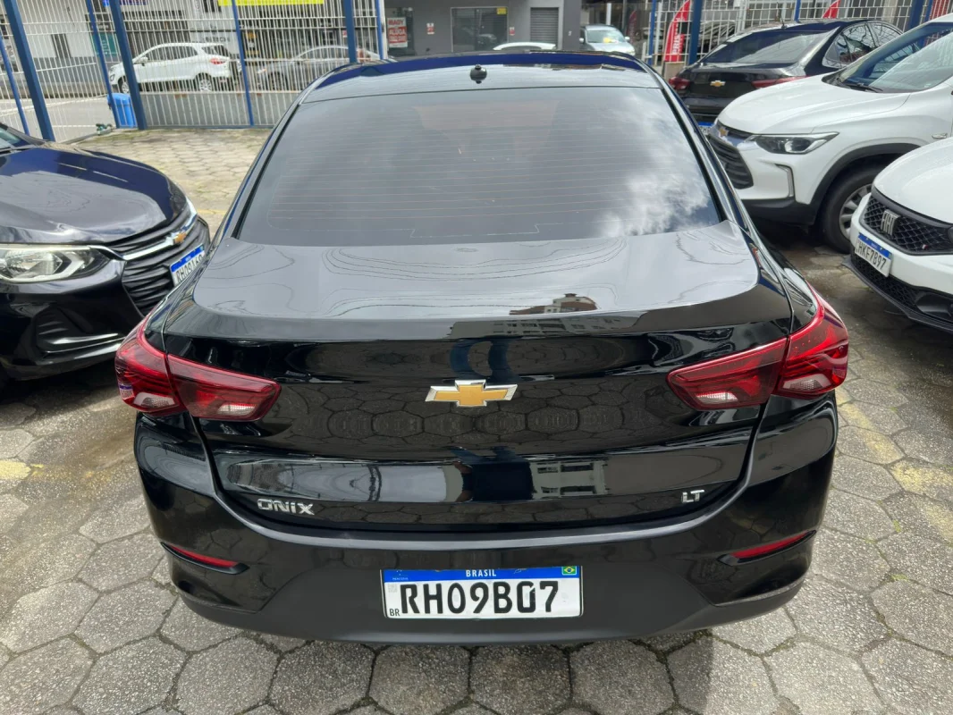 ONIX SEDAN Plus LT 1.0 12V Flex 2022 - Imagem 4