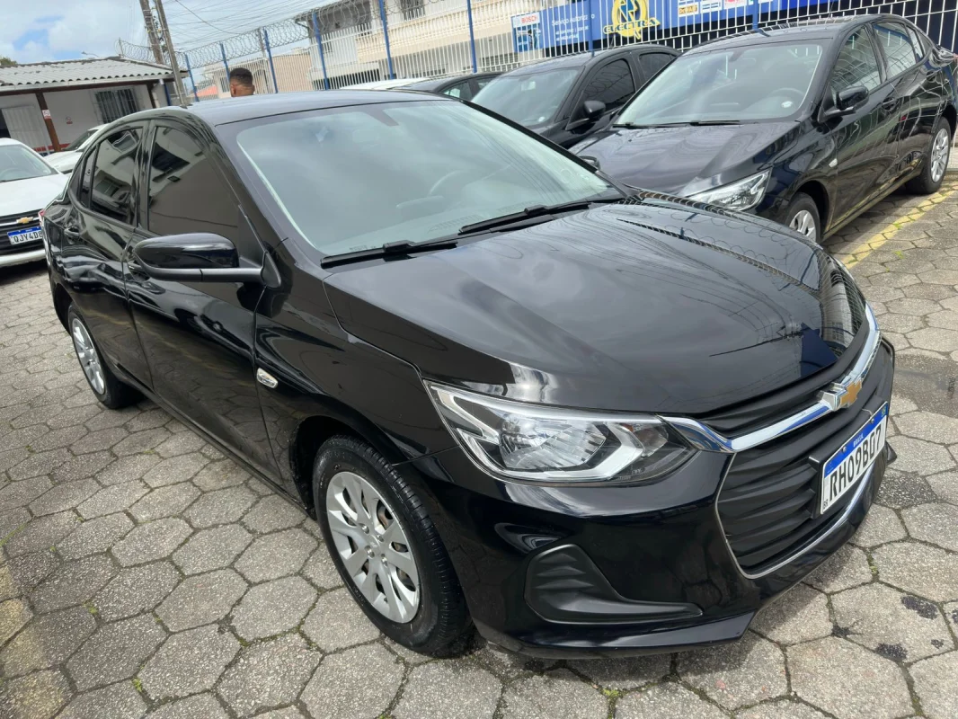 ONIX SEDAN Plus LT 1.0 12V Flex 2022 - Imagem 1