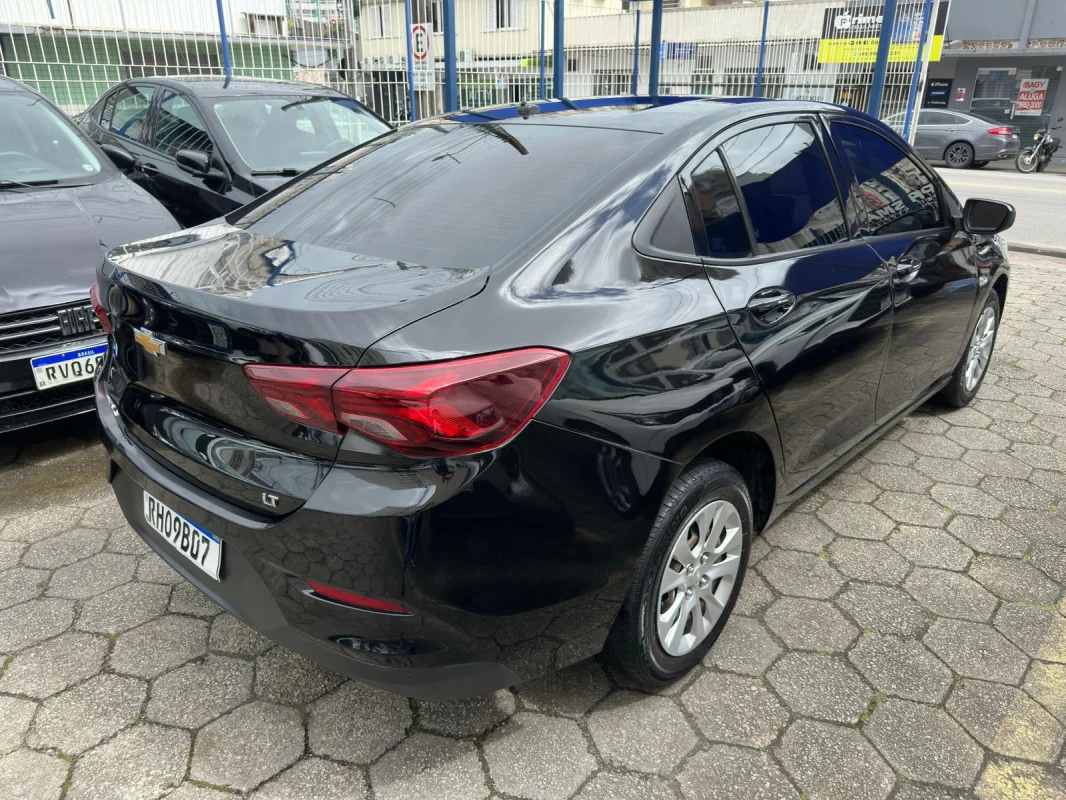 ONIX SEDAN Plus LT 1.0 12V Flex 2022 - Imagem 6