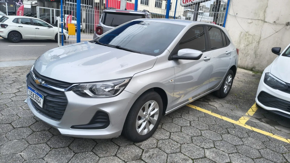 ONIX 1.0 LT2Completo 2023 - Imagem 3