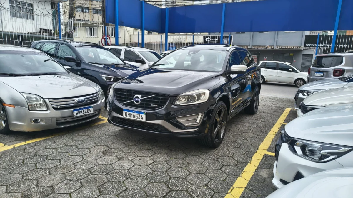 XC60 2.0 T5 R-Designer 2015 - Imagem 4