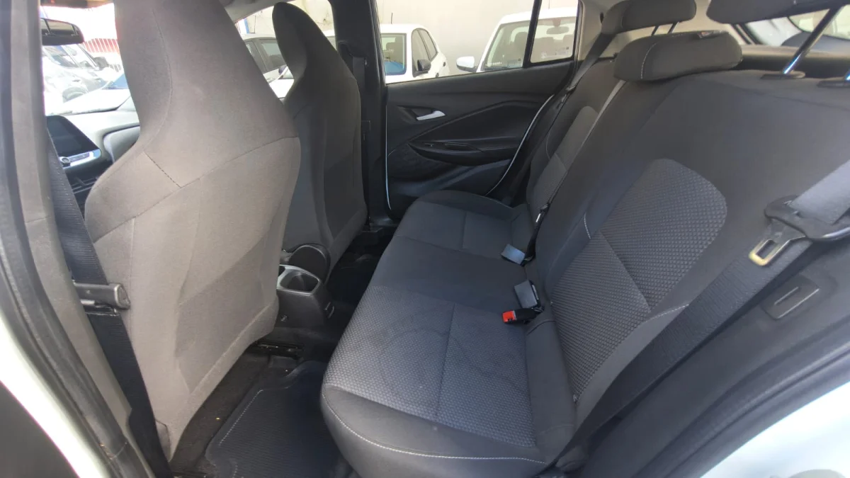 Onix Hatch LT2 1.0 Completo 2024 - Imagem 8