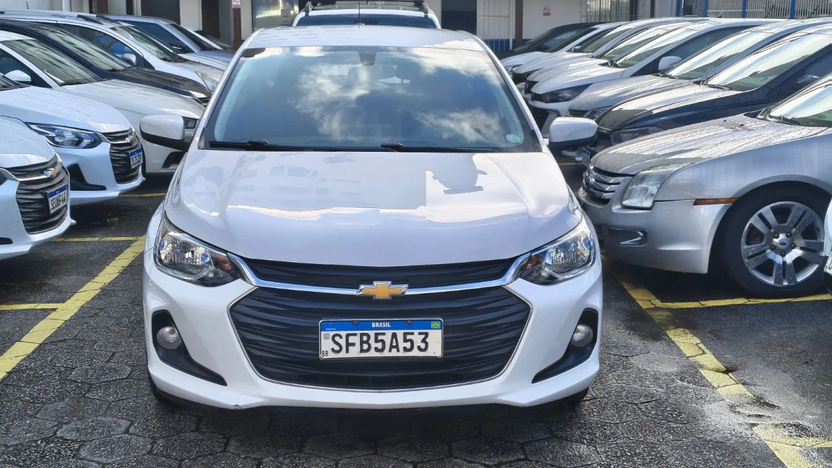 Onix Hatch LT2 1.0 Completo 2024 - Imagem 2