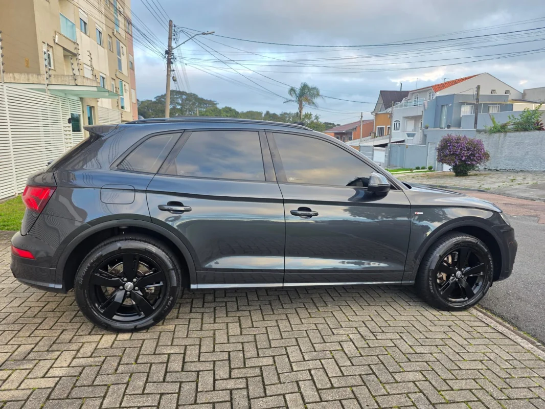 Q5 2.0 TFSI S-LINE S TRONIC 2020 - Imagem 4