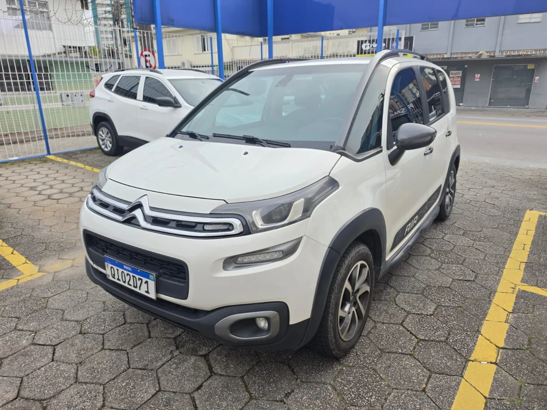 AIRCROSS Shine 1.6 Flex 16V 5p Automática 2017 - Imagem 3