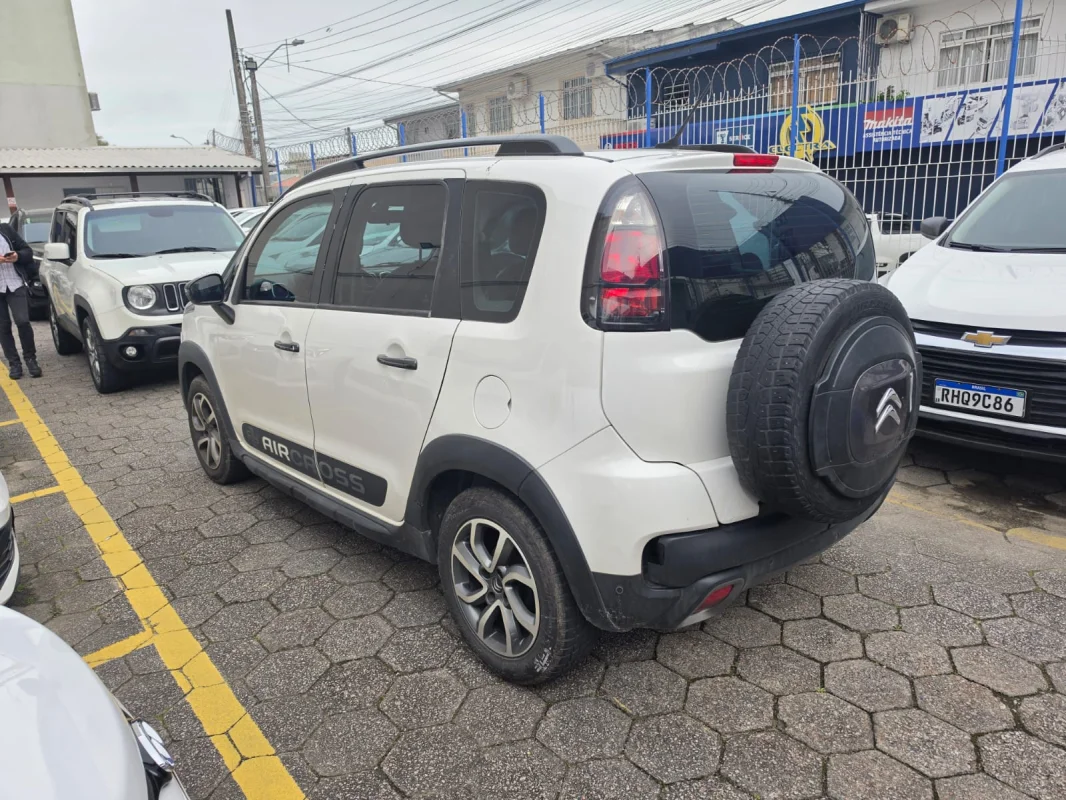 AIRCROSS Shine 1.6 Flex 16V 5p Automática 2017 - Imagem 2