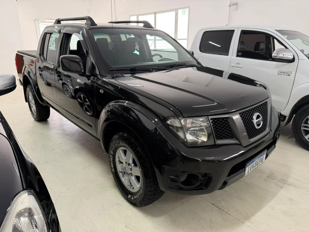 Frontier S 2.5 4x4 Diesel manual 2014