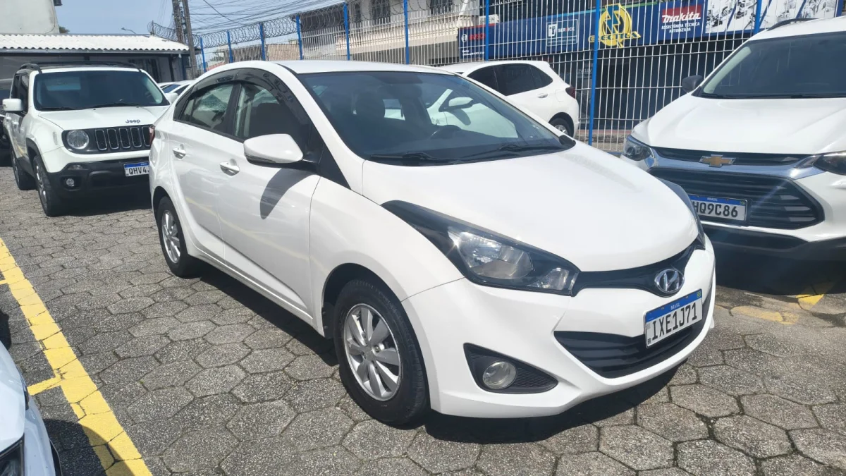 HB20S C.Style/C.Plus1.6 Flex 16V Aut. 4p 2014