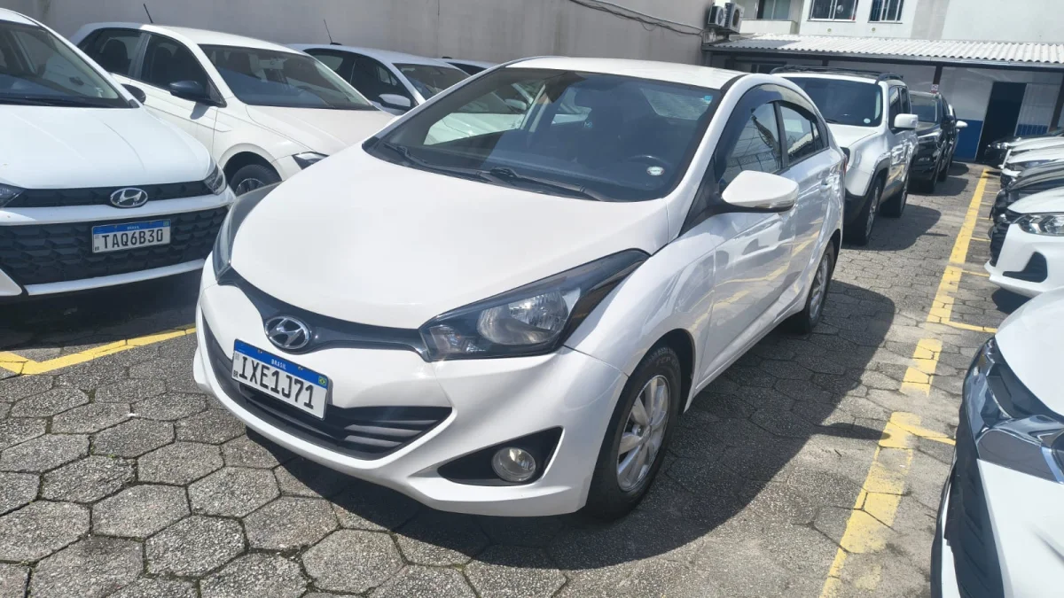 HB20S C.Style/C.Plus1.6 Flex 16V Aut. 4p 2014 - Imagem 4