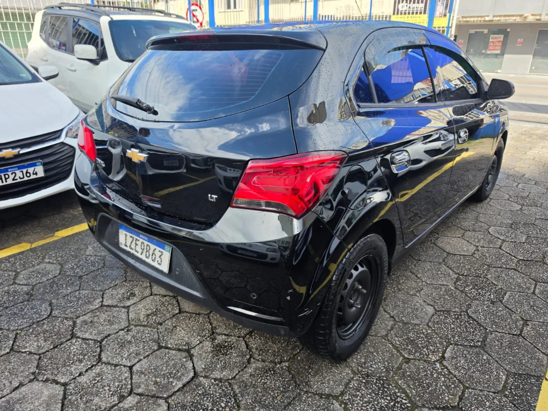 Onix LT 1.4 Completo 2019 - Imagem 2
