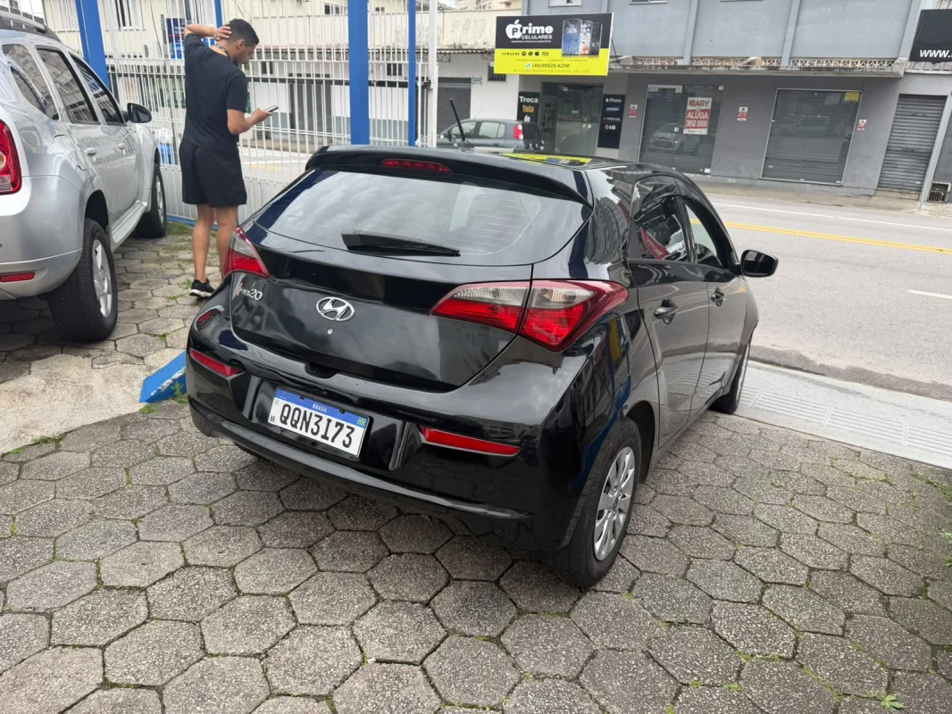 HB20 Unique 1.0 Mec 2019 - Imagem 3