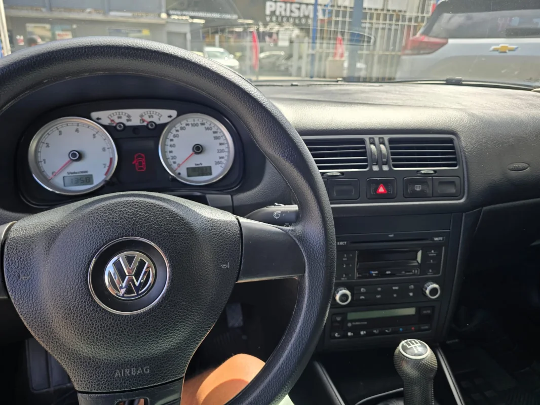 Golf Sportline 1.6 Mec. Completo 2014 - Imagem 10