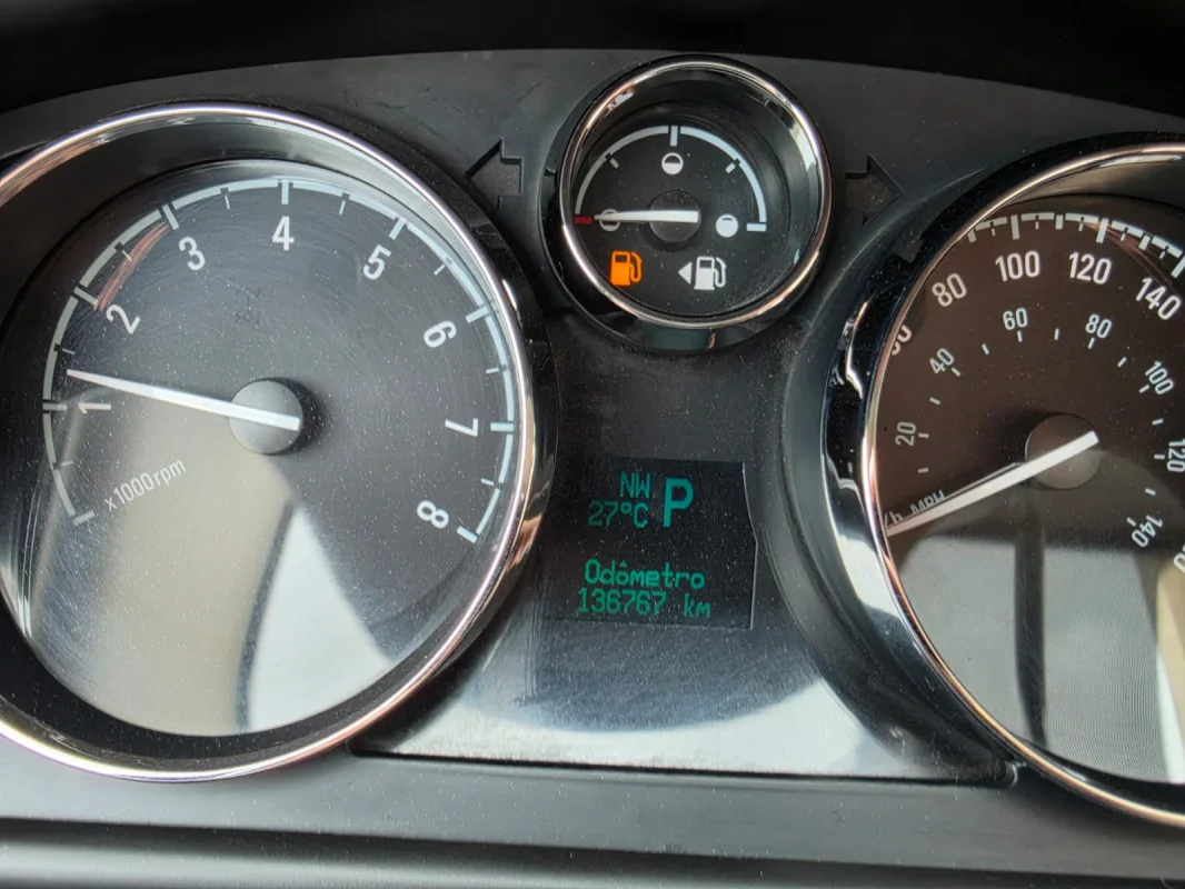 CAPTIVA SPORT FWD 2.4 16V 171/185cv 2011 - Imagem 6
