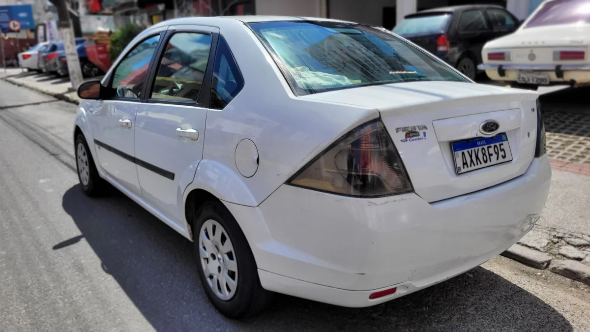 Fiesta Sedan SE 1.6 Completo + GNV 2014 - Imagem 5