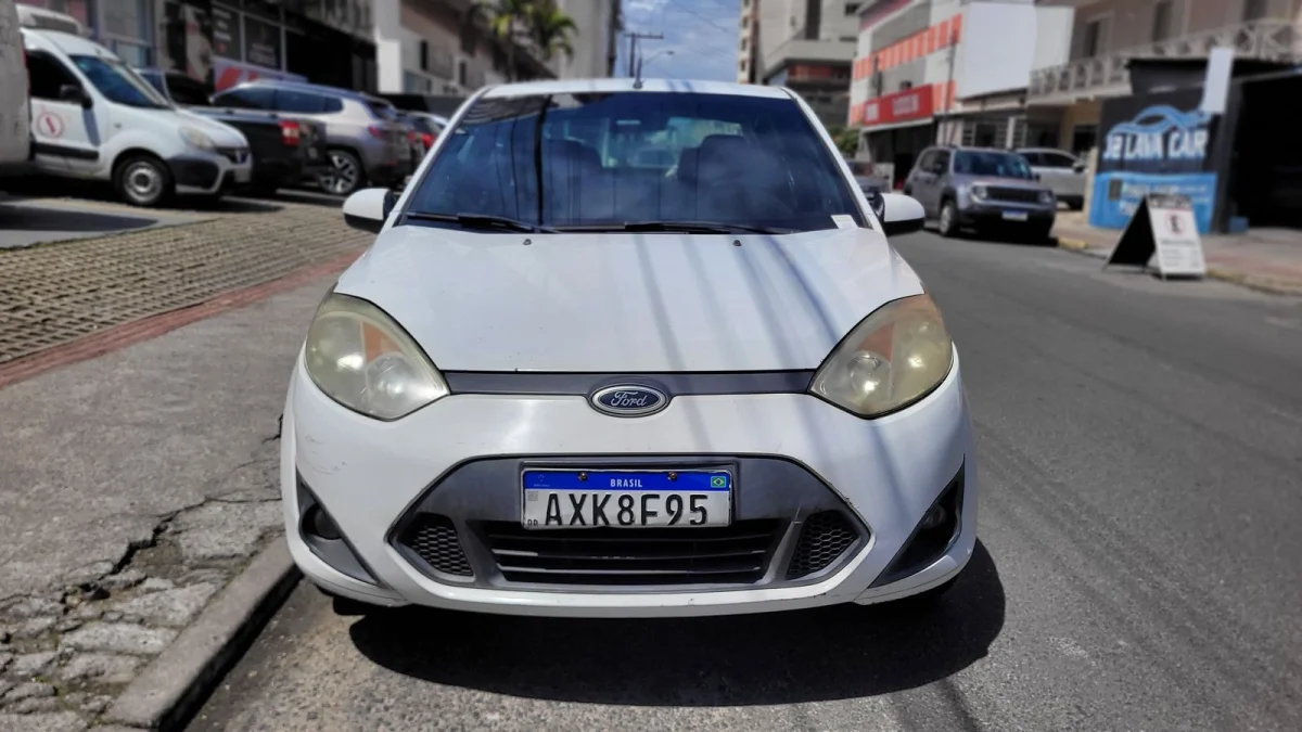 Fiesta Sedan SE 1.6 Completo + GNV 2014 - Imagem 2