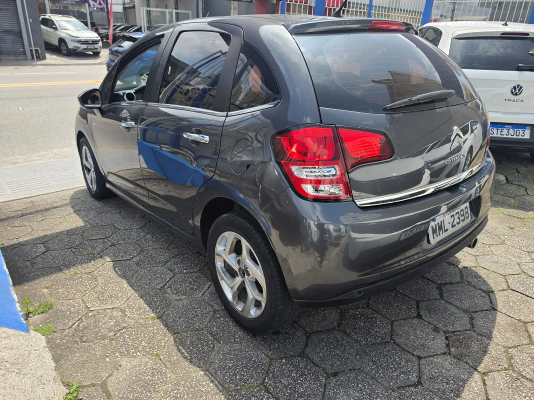 C3 Exclusive 1.6 Automático 2015 - Imagem 4