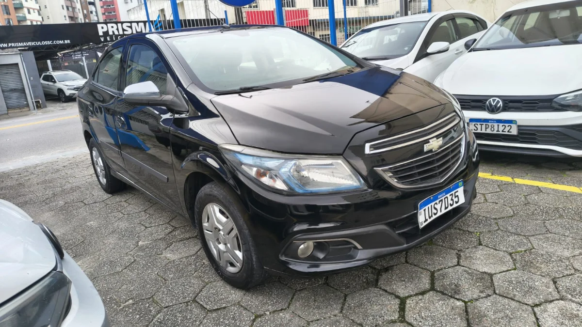 Prisma sed LT 1.4 Completo Manual 2013